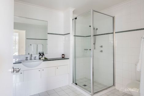 Property photo of 204/18 Karrabee Avenue Huntleys Cove NSW 2111