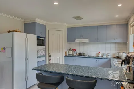 Property photo of 118 McGregor Road Pakenham VIC 3810