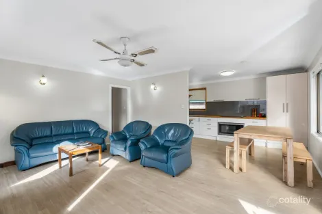 Property photo of 38 Edward Avenue Kings Point NSW 2539
