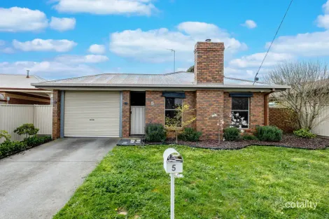 Property photo of 5 King Drive Sebastopol VIC 3356