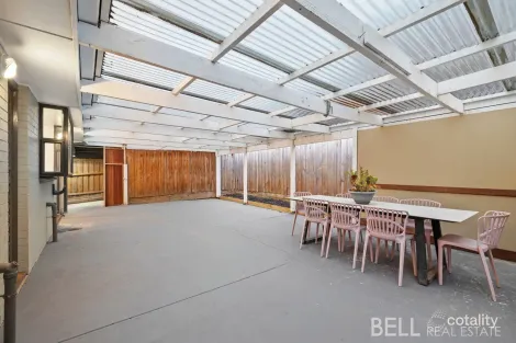 Property photo of 5 Glen Dhu Road Kilsyth VIC 3137