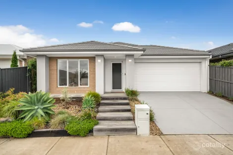 18 Barbra Dr, Charlemont, VIC 3217