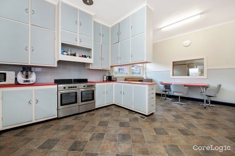 Property photo of 24 Strathmore Street Bentleigh VIC 3204