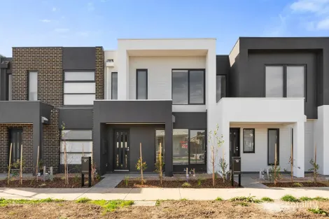 17 Serenade St, Donnybrook, VIC 3064