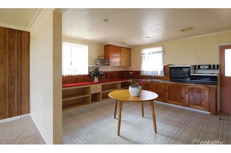 Property photo of 11 Maxfield Court Devonport TAS 7310