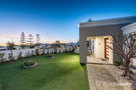 Property photo of 22 Forecastle Avenue Jindalee WA 6036