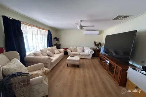 Property photo of 33 Pioneer Drive Roxby Downs SA 5725