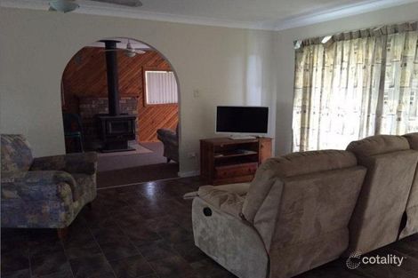 Property photo of 1 Dunn Close Camberwell NSW 2330