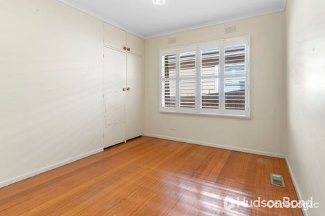 Property photo of 3 Valda Avenue Mont Albert North VIC 3129