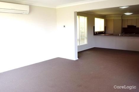 Property photo of 2/13 Riley James Drive Raworth NSW 2321