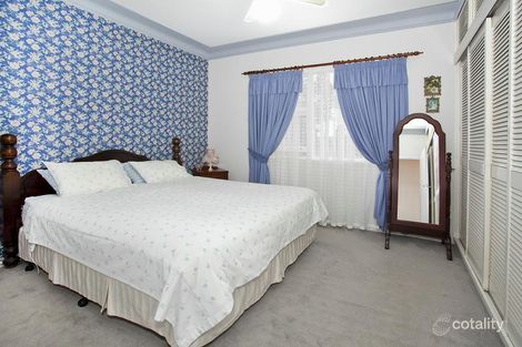 Property photo of 2 Hudson Avenue Balgownie NSW 2519