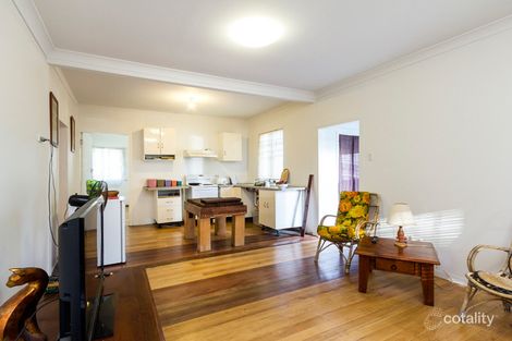 Property photo of 16 Stanley Terrace Wynnum QLD 4178