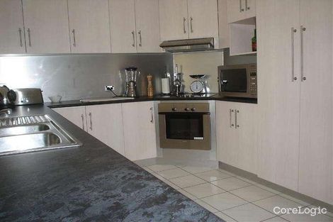 Property photo of 159 Monterey Keys Drive Helensvale QLD 4212