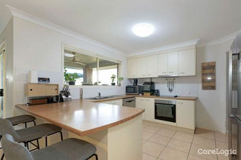 Property photo of 18 Keppel Crescent Thabeban QLD 4670