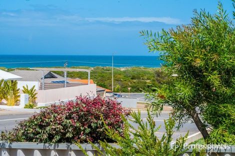 Property photo of 11 Bellimos Drive Wandina WA 6530