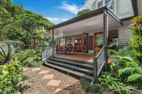 Property photo of 5 William Parade Fairfield QLD 4103