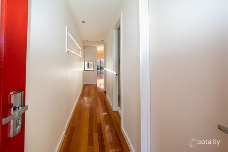 Property photo of 2/14 Macrina Street Oakleigh East VIC 3166
