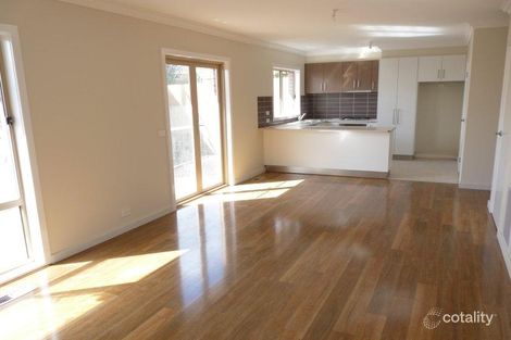 Property photo of 4/9 Cameron Road Croydon VIC 3136
