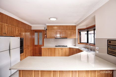 Property photo of 3 Manton Place Roxburgh Park VIC 3064