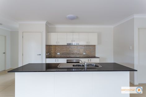 Property photo of 40 Songbird Circuit Flagstone QLD 4280