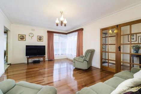 Property photo of 17 Verdant Avenue Ardeer VIC 3022