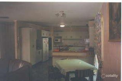 4 Almond Ct, Bushland Beach, QLD 4818