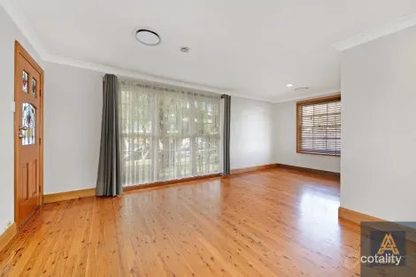 Property photo of 13 Gathrey Crescent Kings Langley NSW 2147