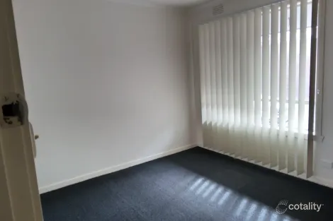 Property photo of 2/16 Buchanan Street St Albans VIC 3021