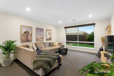 Property photo of 12 Almorah Street Doreen VIC 3754