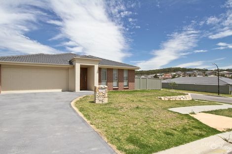 26 Vantage Cct, Cameron Park, NSW 2285
