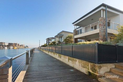 5 Admiralty Ct, Safety Beach, VIC 3936