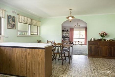 Property photo of 34 Olympic Parade Kangaroo Flat VIC 3555