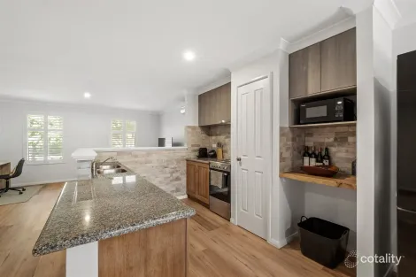 1/35 Hillier Dr, Margaret River, WA 6285