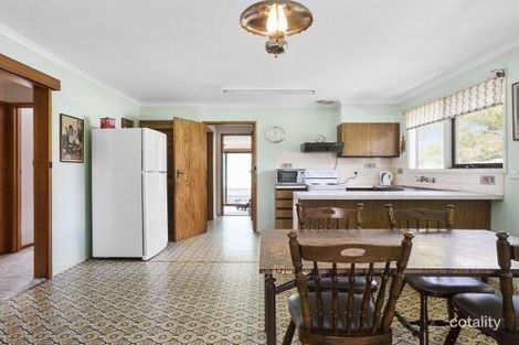 Property photo of 34 Olympic Parade Kangaroo Flat VIC 3555