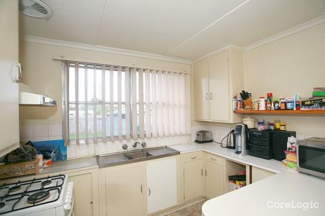 Property photo of 27 Cootamundra Street Doveton VIC 3177