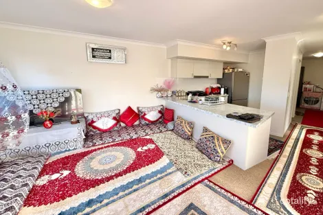 Property photo of 4/13 North Road Logan Central QLD 4114