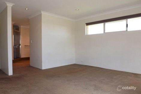 Property photo of 11 Katinka Street Dalyellup WA 6230