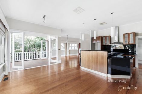 Property photo of 13 Waverley Street Essendon VIC 3040