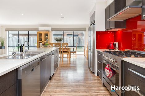 Property photo of 19 Grand Manor Drive Berwick VIC 3806