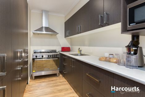 Property photo of 19 Grand Manor Drive Berwick VIC 3806