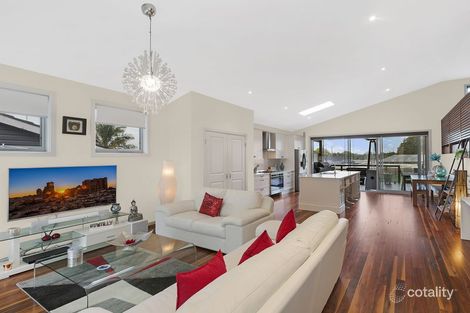 Property photo of 48 Hume Boulevard Killarney Vale NSW 2261