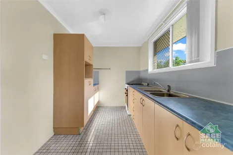 Property photo of 5 Roslyn Court Loganlea QLD 4131