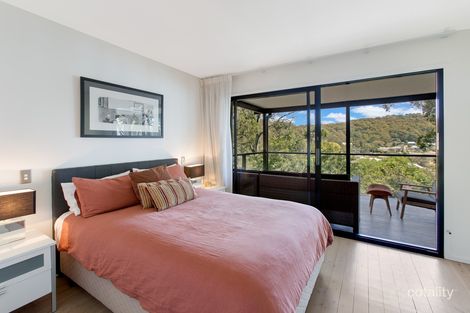 Property photo of 4 Como Parade Pretty Beach NSW 2257