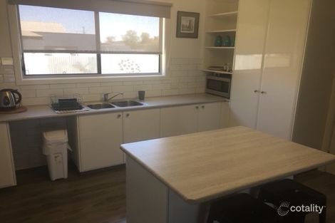Property photo of 393 Macauley Street Hay NSW 2711