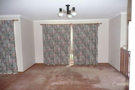 Property photo of 24 County Drive Berwick VIC 3806