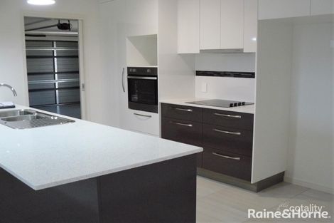 Property photo of 3 Hudson Drive Urraween QLD 4655