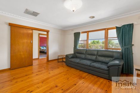 Property photo of 12 Hinchley Street Wangaratta VIC 3677