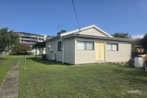 22 Oakland Ave, The Entrance, NSW 2261