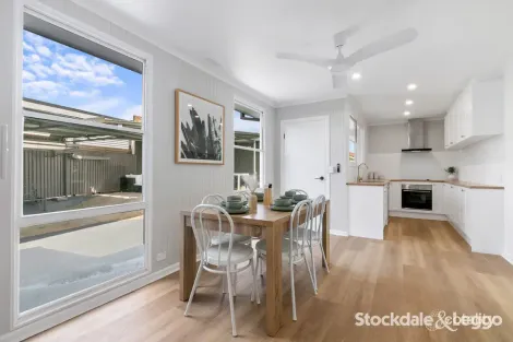 Property photo of 46 Maple Crescent Churchill VIC 3842