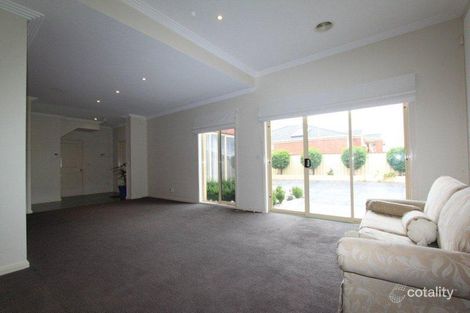 Property photo of 2 Glenbrook Avenue Cairnlea VIC 3023